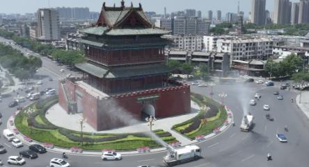 40℃以上！多地发布高温红色预警 防暑指南已备好→