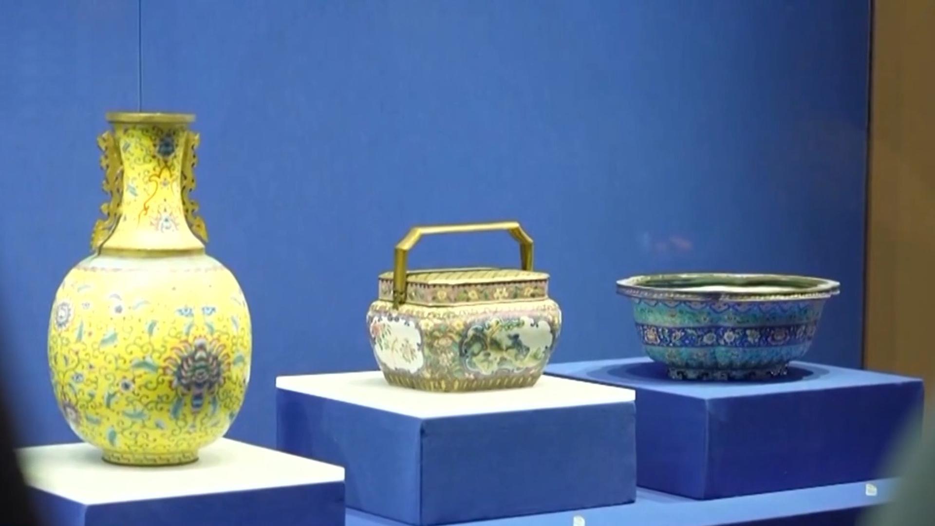 一顶炉罩巧分烟与香 古人“暖手宝”的熏香