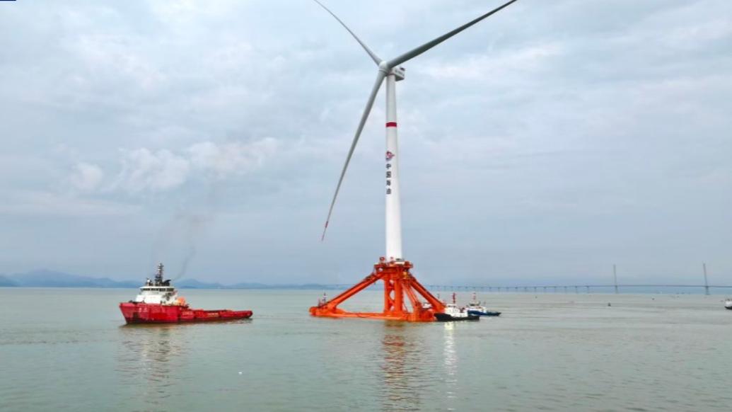 World's first 16-MW TLP floating wind platform sets sail_英语频道_央视网(cctv.com)