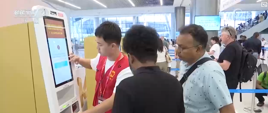 “新面孔”“老面孔”满怀期待齐聚广交会 在中国产品快速迭代中寻觅新产品、新机遇