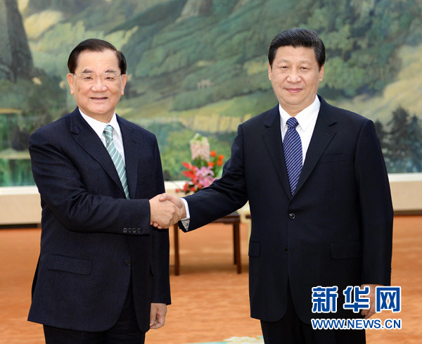 2013年2月25日，习近平在北京人民大会堂会见中国国民党荣誉主席连战。