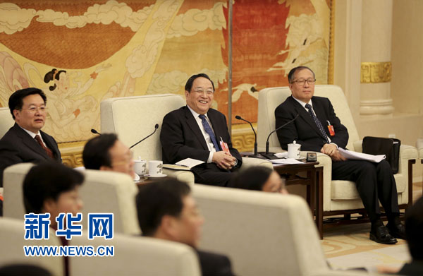 2013年3月5日，俞正声参加十二届全国人大一次会议湖北代表团的审议。