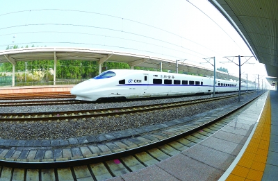 28日,从东到西,从南到北,厦深铁路,西宝高铁,柳南客专,衡柳铁路,渝