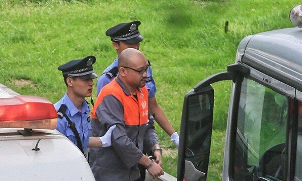 李代沫供认容留他人吸毒细节:与3毒友吸毒5次