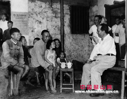 毛泽东与父老乡亲