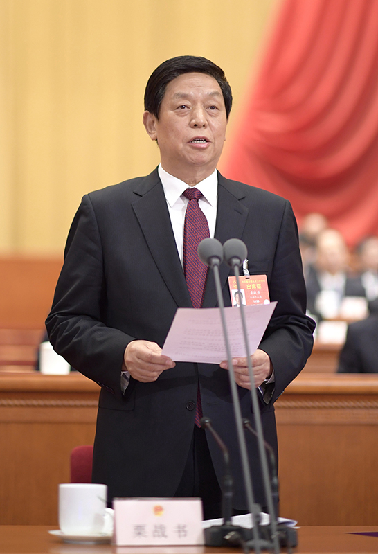 3月5日，第十三届全国人民代表大会第二次会议在北京人民大会堂开幕。栗战书主持会议。新华社记者 李学仁 摄