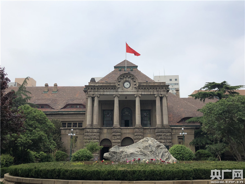 “博物馆游”持续升温 铁路博物馆穿越“百年铁轨”