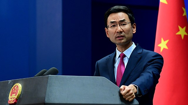 美国国务卿声称中国在新疆有“虐待”行为 外交部霸气回应|