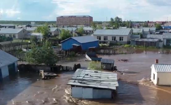 黑龙江呼玛：河流水位持续上涨 部分村庄出现内涝