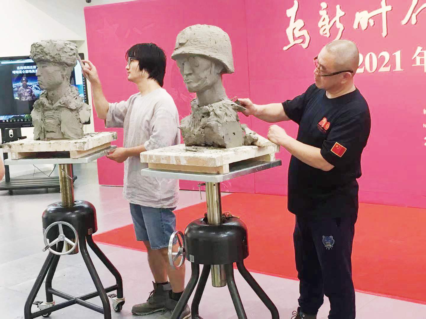 中国美术馆“为新时代人物塑像——2021建军节专场”活动现场