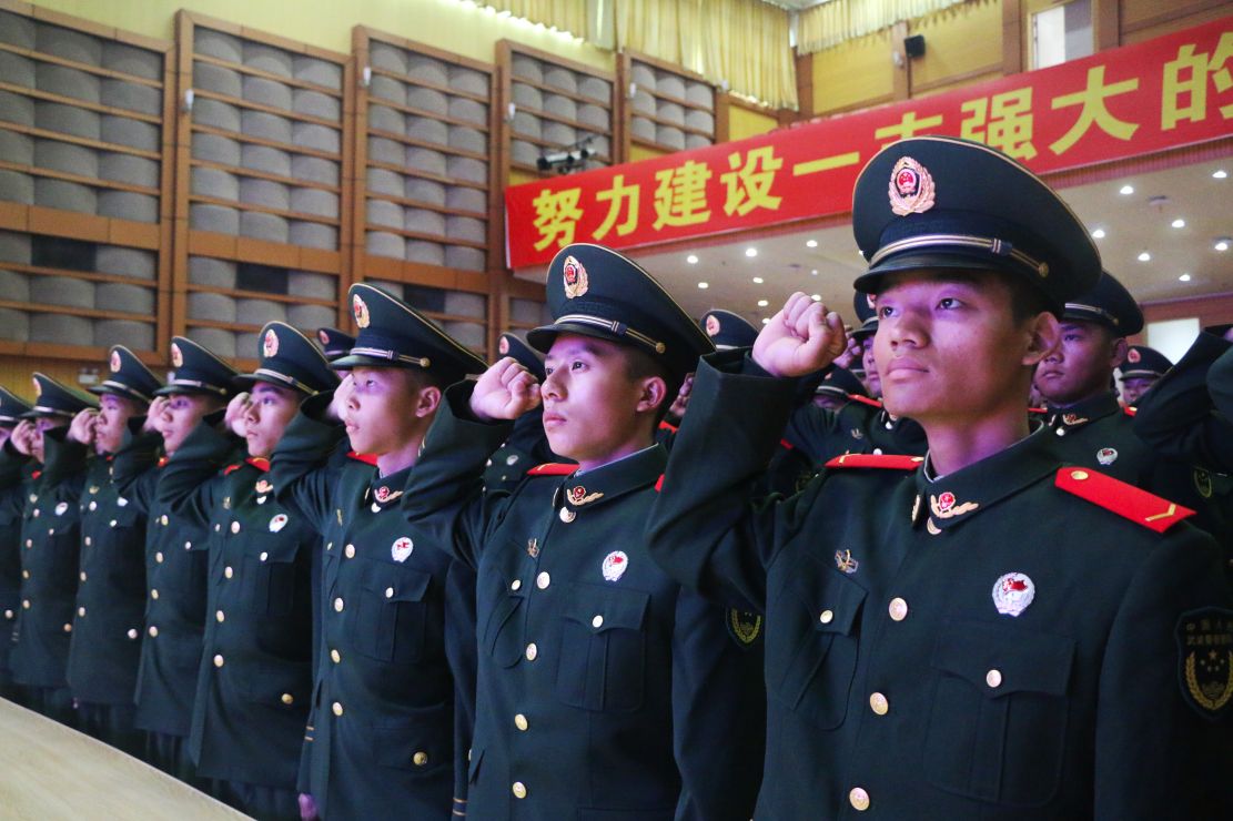 新兵授衔列兵同志请加入战斗序列