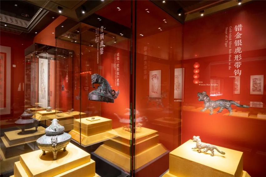为了让文物活起来， 许多馆藏文物在此次展览迎来首秀。