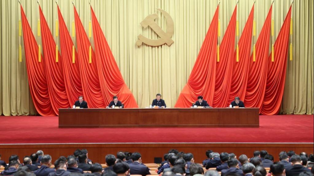 Chinese President Xi Jinping, also general secretary of the Communist Party of China (CPC) Central Committee and chairman of the Central Military Commission, addresses the opening ceremony of a training program of young and middle-aged officials at the Party School of the CPC Central Committee (Natio<em></em>nal Academy of Governance), March 1, 2022. (Xinhua/Liu Bin)