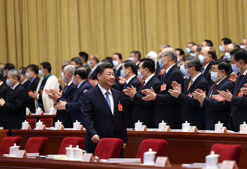 3月5日，第十三届全国人民代表大会第五次会议在北京人民大会堂开幕。这是习近平步入会场。新华社记者 王晔 摄
