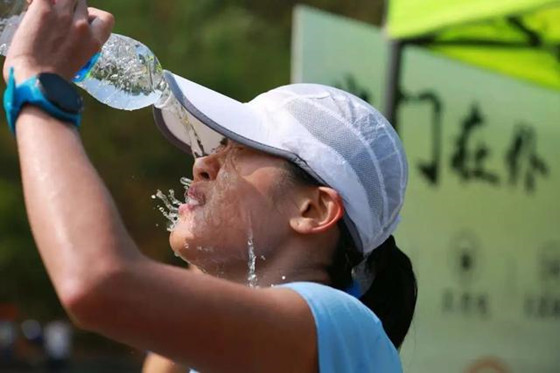 高温湿热天气下 如何科学运动远离伤害?_cctv专区_央视网(cctv.com)