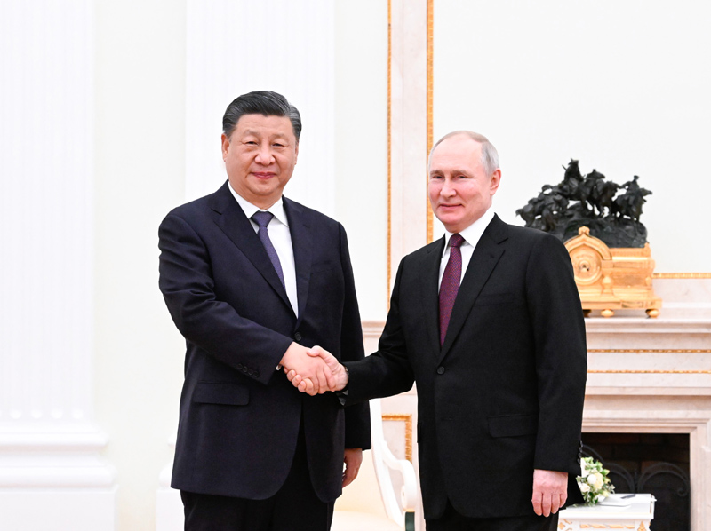 当地时间3月20日下午，刚刚抵达莫斯科的国家主席习近平应约在克里姆林宫会见俄罗斯总统普京。