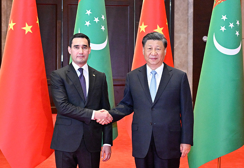 5月18日下午，国家主席习近平在西安会见来华出席中国－中亚峰会的土库曼斯坦总统别尔德穆哈梅多夫。