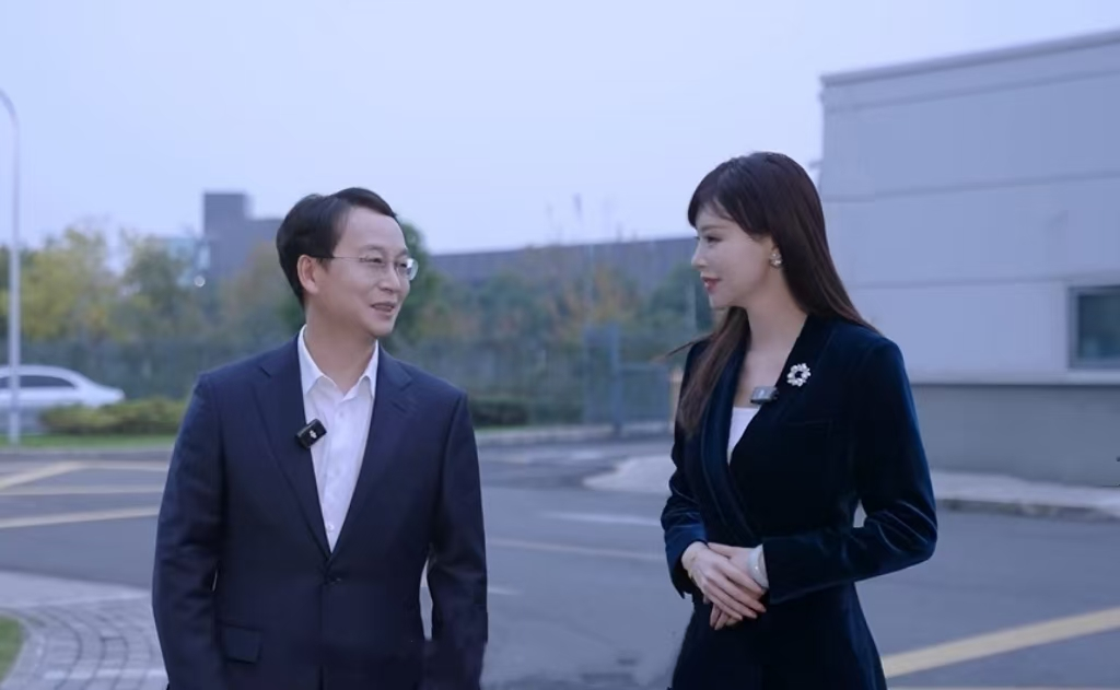 李策对话上海超硅创始人陈猛:以科技创新引领半导体产业迭代_地方频道_央视网(cctv.com)