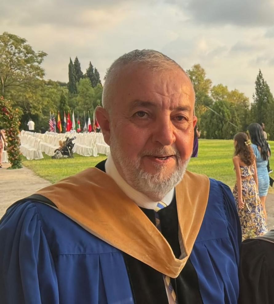 图为黎巴嫩美国科技大学工商管理学院院长皮埃尔&middot;扈利。受访者供图