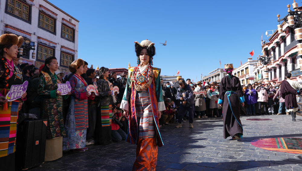 致敬60年！影像记录西藏自治区发展变化