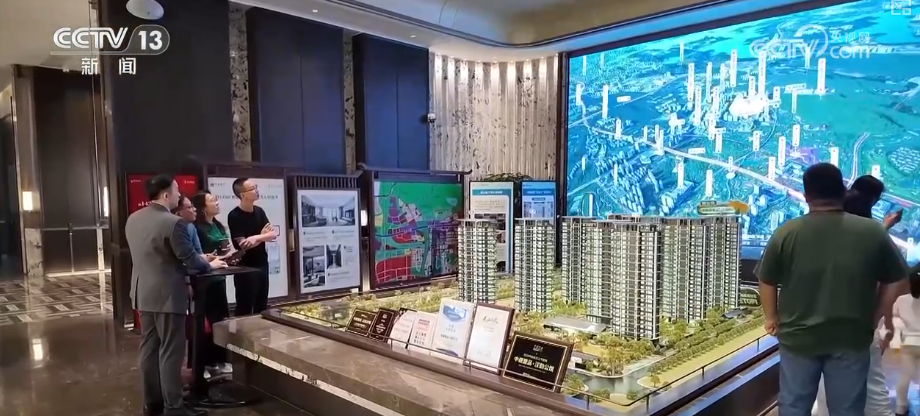 热度攀升!楼市“新政”遇上国庆中秋假期 新房二手房成交量双涨