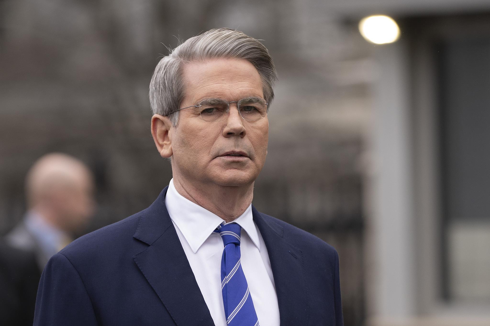 美财长无限期取消访问阿根廷计划