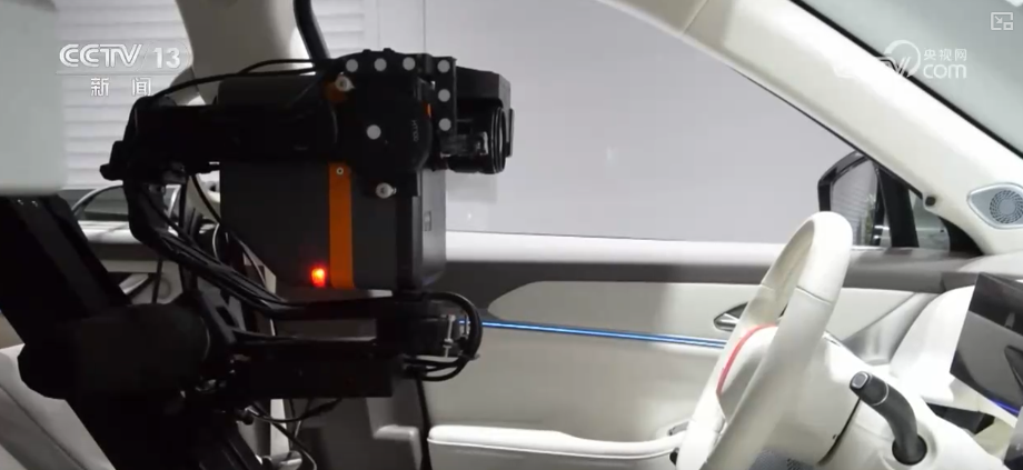 新能源汽车销量持续较快增长 成为推动科技创新融合性载体