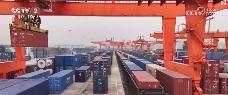 货物流 + 资金流双畅通！西部陆海新通道再添金融强支撑