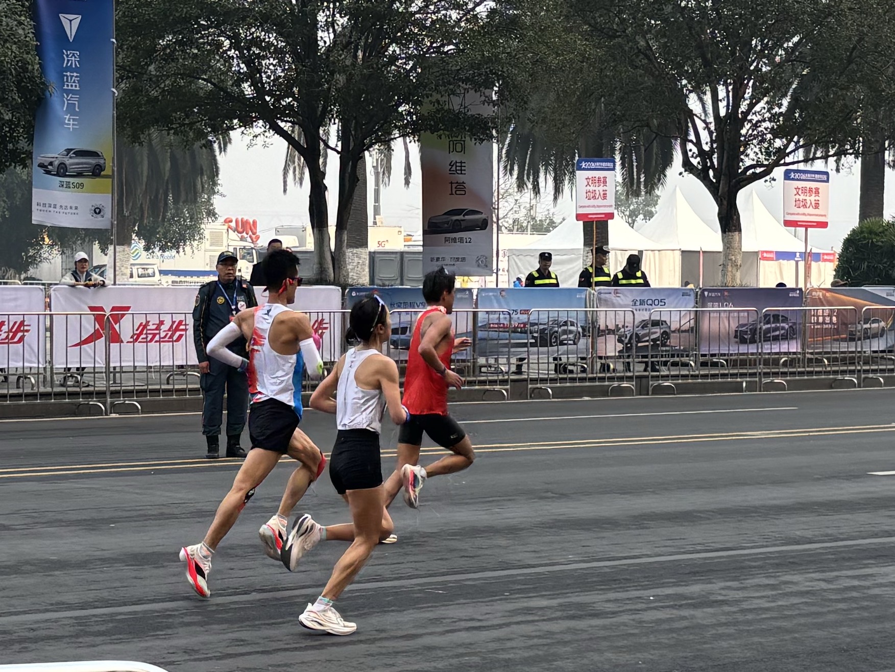 离职后的张水华撕掉旧标签：不让我跑步我做不到_民声频道_央视网(cctv.com)