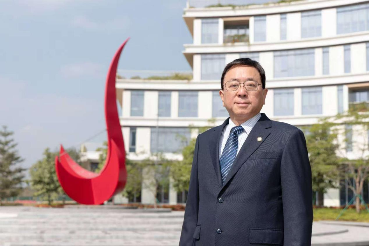 广州市政协委员倪明选。