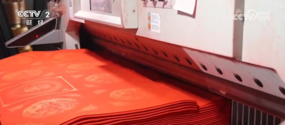 年货经济升温:“马元素”带火新春消费市场 多品类年货产销两旺