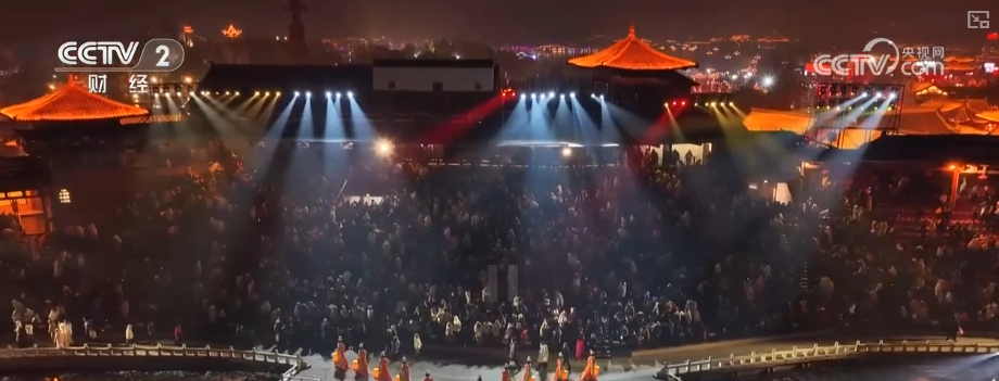 “村戏大联欢”非遗过大年 多元文化表达添彩新年文化市场新图景