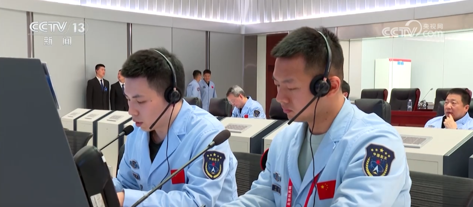 持续7小时！神舟二十一号乘组圆满完成第二次出舱活动