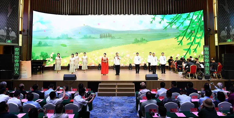 &ldquo;二十四节气诗书画乐作品巡展&rdquo;（三门峡站）启幕式现场